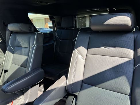 Used 2023 Cadillac Escalade Premium Luxury w/ LPO, Floor Liner Package AWD/4WD image 13