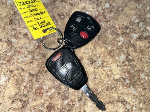 Used 2016 Jeep Wrangler Unlimited Sport w/ Quick Order Package 24S AWD/4WD image 22