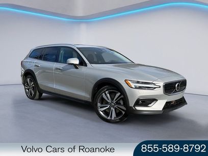 Certified 2025 Volvo V60 B5 Cross Country Plus