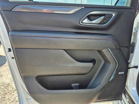 Used 2023 Chevrolet Suburban RST w/ Luxury Package AWD/4WD image 30