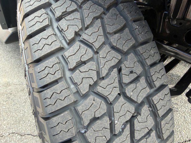 Used 2019 Jeep Wrangler Unlimited Sahara AWD/4WD image 17
