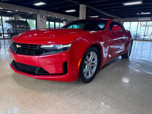 Used 2020 Chevrolet Camaro LS RWD image 3