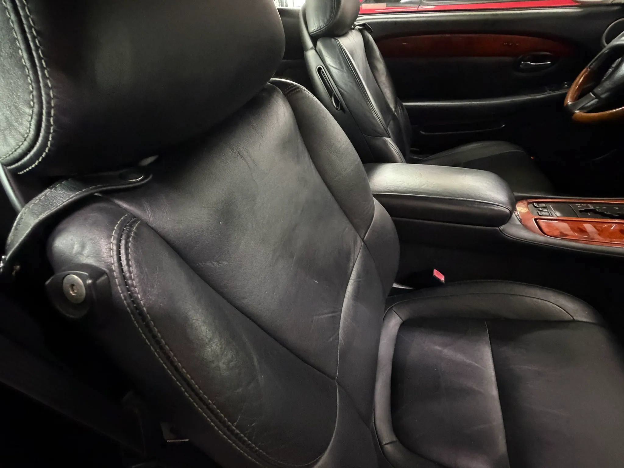 Used 2002 Lexus SC 430 Convertible RWD image 11