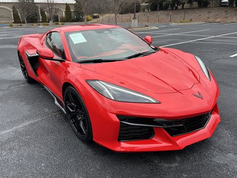 Used 2024 Chevrolet Corvette Z06 image 19