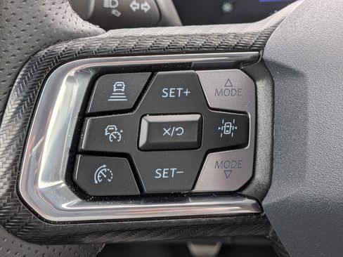 Used 2025 Ford Mustang GT Premium image 20