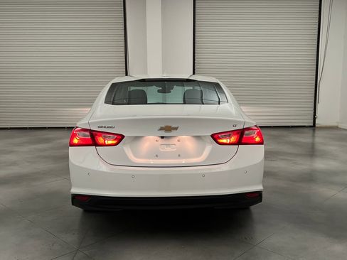 Used 2025 Chevrolet Malibu LT FWD image 5