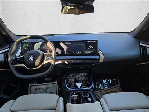 Used 2025 BMW X3 xDrive30i w/ Premium Package image 15