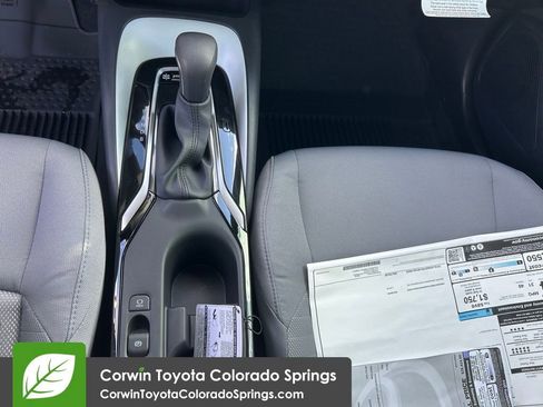 New 2025 Toyota Corolla SE image 18