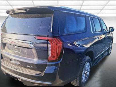 Used 2023 GMC Yukon XL SLT