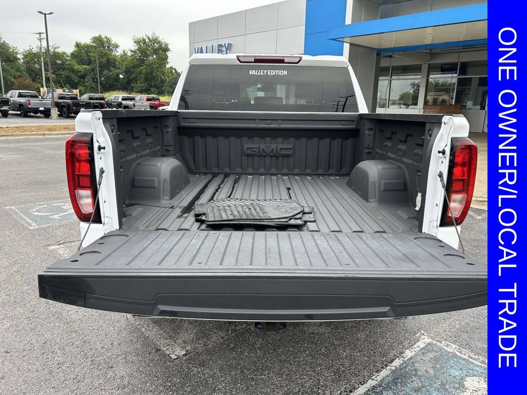 Used 2024 GMC Sierra 1500 Elevation w/ X31 Off-Road Package AWD/4WD image 11