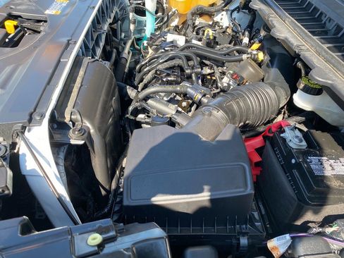 Used 2024 Ford Edge SEL image 31