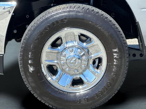 Used 2024 RAM 2500 Big Horn w/ Bed Utility Group image 24
