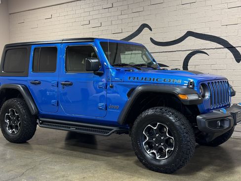 Used 2023 Jeep Wrangler Unlimited Rubicon 4xe w/ Dual Top Group image 2