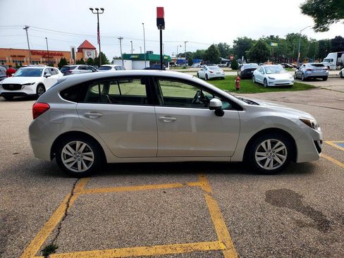 Used 2016 Subaru Impreza 2.0i Premium w/ Popular Package #1 AWD/4WD image 4