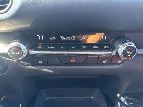 Used 2024 MAZDA CX-30 AWD 2.5 S w/ Preferred Package image 19