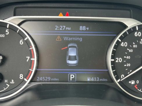 Used 2025 Nissan Altima 2.5 SV FWD image 28