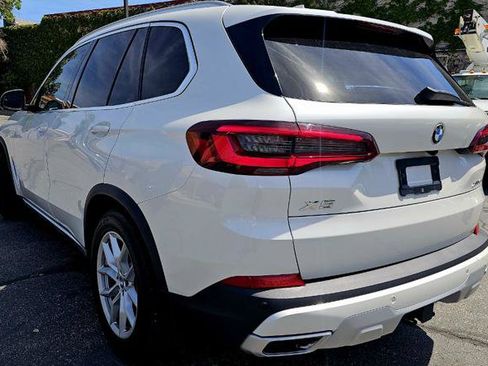 Used 2022 BMW X5 xDrive40i w/ Executive Package AWD/4WD image 7