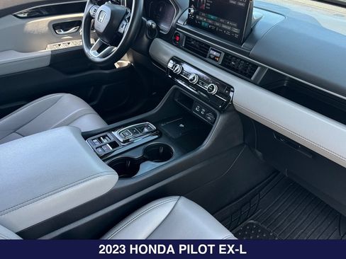 Used 2023 Honda Pilot EX-L image 18