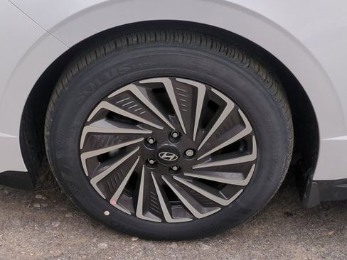 New 2025 Hyundai Sonata SEL image 7