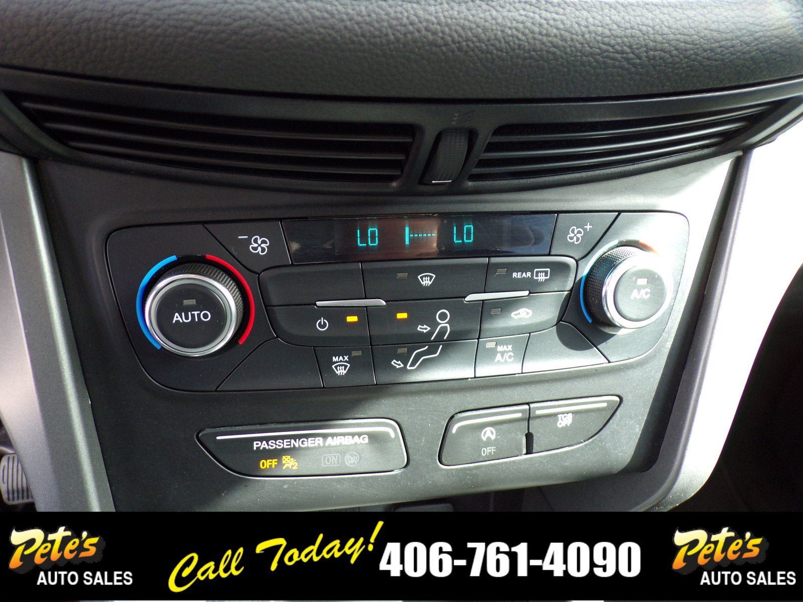 Used 2017 Ford Escape SE AWD/4WD image 25