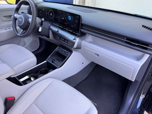 Certified 2025 Hyundai Kona SEL FWD image 18