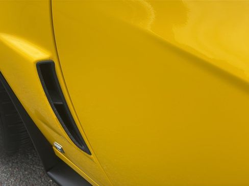 Used 2006 Chevrolet Corvette Z06 w/ Preferred Equipment Group RWD image 43