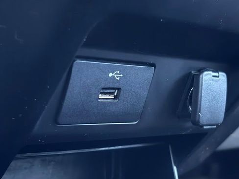 Used 2017 Ford F250 XLT image 37