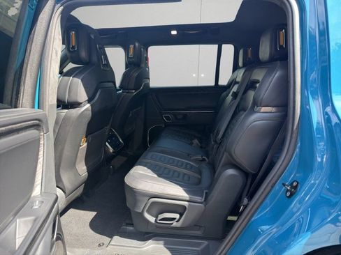 Used 2022 Rivian R1S Launch Edition AWD/4WD image 10