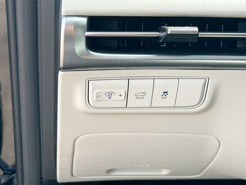 Certified 2025 Hyundai Tucson SEL image 10