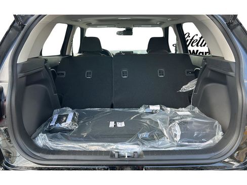New 2026 Hyundai Venue SEL FWD image 10