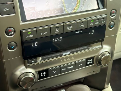Used 2019 Lexus GX 460 Premium w/ Premium Package AWD/4WD image 26