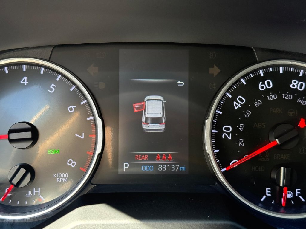 Used 2020 Toyota RAV4 LE w/ All Weather Liner Package AWD/4WD image 18