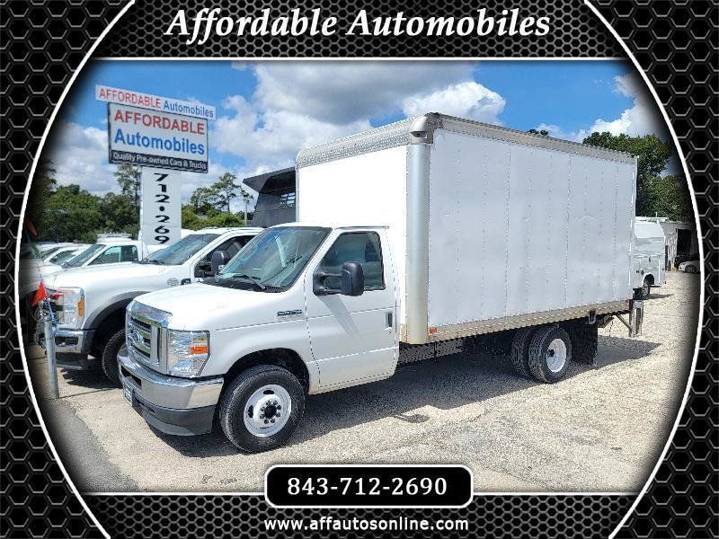 Used 2022 Ford E-350 and Econoline 350 Super Duty w/ Power Windows & Locks Group RWD image 1