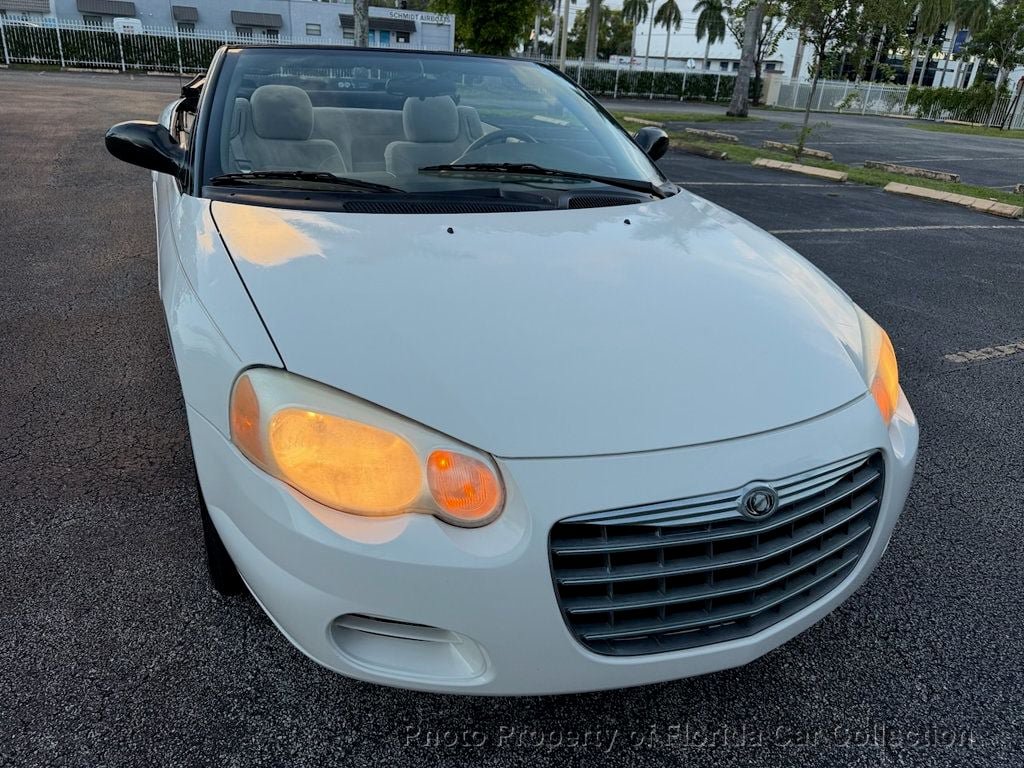 Used 2004 Chrysler Sebring GTC FWD image 17