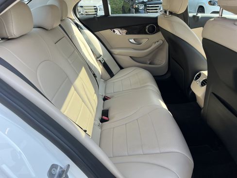 Used 2019 Mercedes-Benz C 300 Sedan image 46