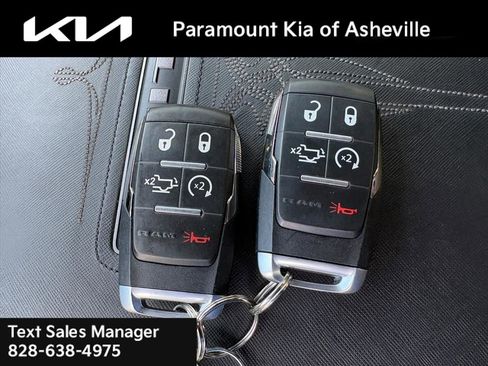 Used 2024 RAM 2500 Limited AWD/4WD image 28