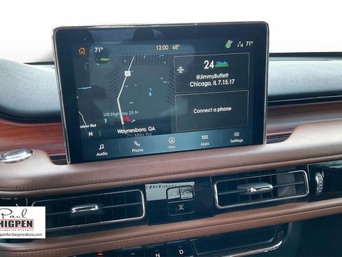 Used 2022 Lincoln Aviator Reserve w/ Equipment Group 201A image 6