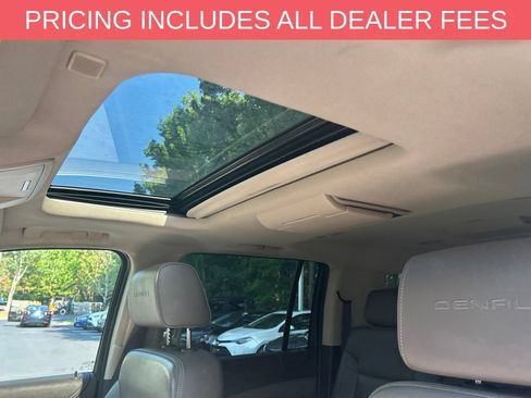 Used 2017 GMC Yukon XL Denali w/ Open Road Package AWD/4WD image 14