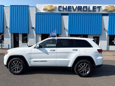 Used 2020 Jeep Grand Cherokee Limited w/ Trailer Tow Group IV AWD/4WD image 16
