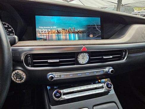 Used 2021 Genesis G90 5.0 Ultimate image 18