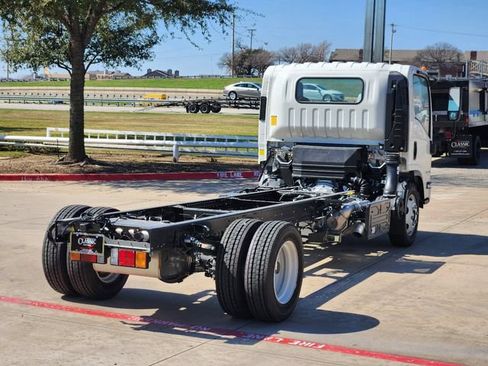 New 2024 Chevrolet Low Cab Forward 5500XD RWD image 12