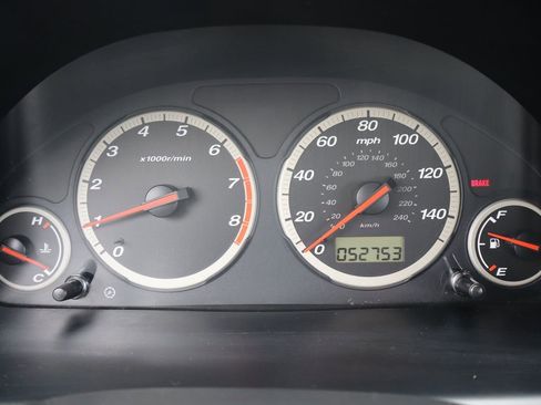 Used 2004 Honda CR-V LX image 32