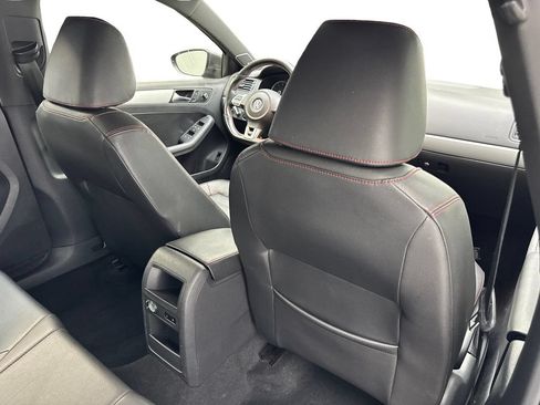 Used 2014 Volkswagen Jetta GLI Autobahn FWD image 37