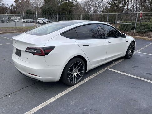 Used 2021 Tesla Model 3 Long Range image 9