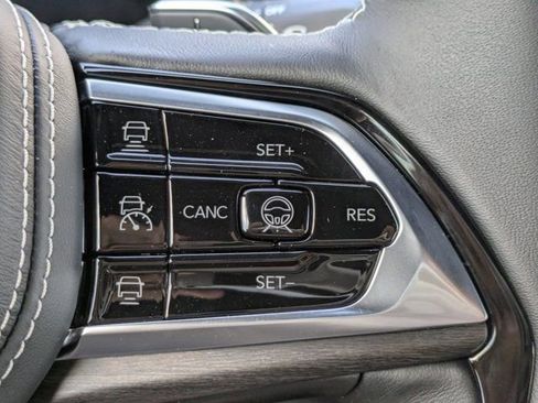 New 2025 Jeep Grand Cherokee L Overland w/ Advanced Protech Group III image 23