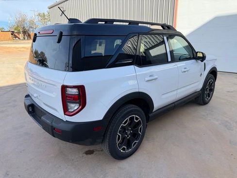 New 2025 Ford Bronco Sport Outer Banks w/ Outer Banks Tech Package+ image 8