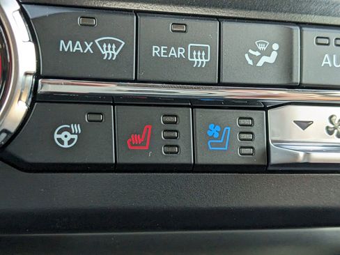 New 2025 Ford F350 King Ranch w/ FX4 Off-Road Package image 26