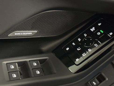 New 2025 Audi A6 e-tron Prestige image 13