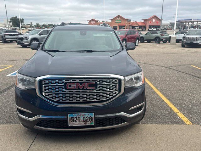 Used 2019 GMC Acadia Denali AWD/4WD image 3