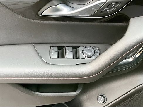 Used 2022 Chevrolet Blazer RS image 18